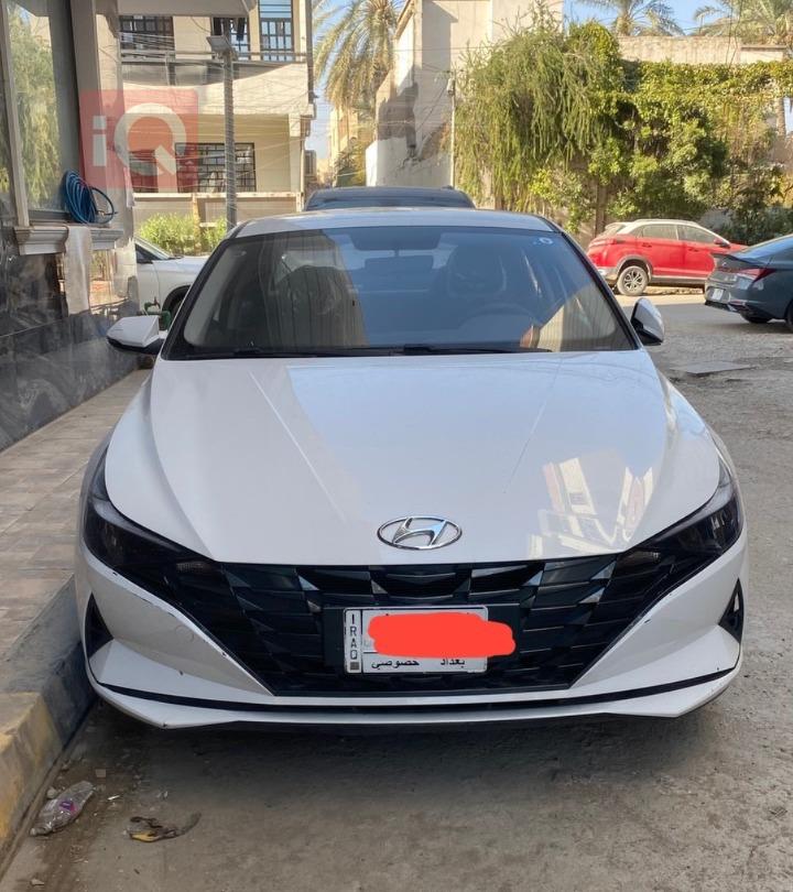هیوندای ئەلەنترا